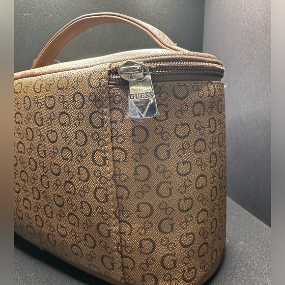 Guess travel Cosmetic Cocoa Signature bag - Picture 4 of 6